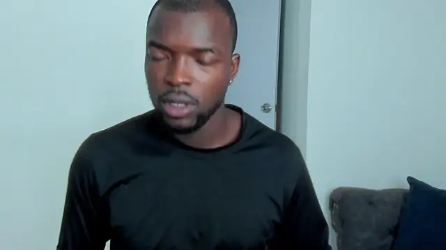 Snapshot of Dylan_Taylor chatting on 03-19-26, 12:09 Dylan Taylor online show from 03-19-26, 12:09