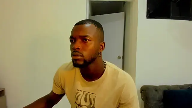 Snapshot of Dylan_Taylor chatting on 03-31-26, 10:59 Dylan Taylor online show from 03-31-26, 10:59