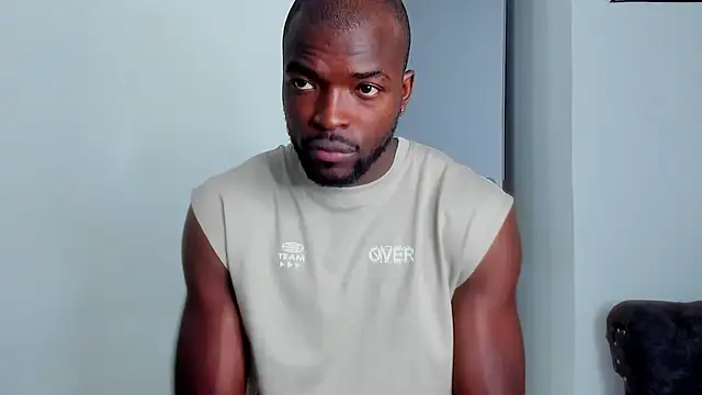 Snapshot of Dylan_Taylor chatting on 04-05-26, 12:35 Dylan Taylor online show from 04-05-26, 12:35