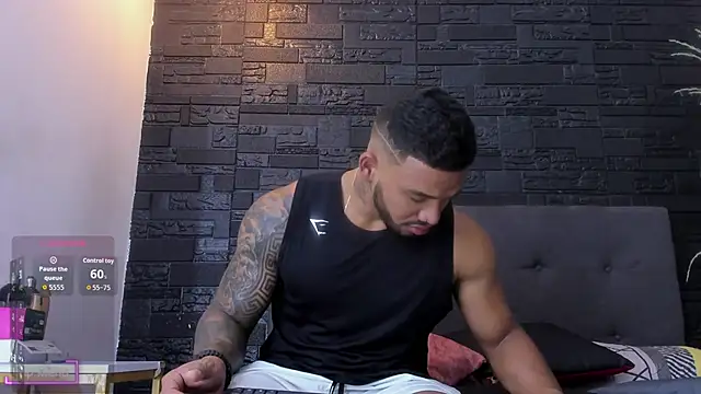 Snapshot of bruno_miller_ chatting on 01-14-26, 09:20 bruno miller online show from 01-14-26, 09:20