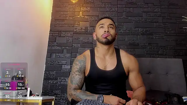 Snapshot of bruno_miller_ chatting on 01-18-26, 08:12 bruno miller online show from 01-18-26, 08:12