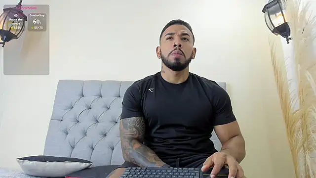 Snapshot of bruno_miller_ chatting on 04-05-26, 05:10 bruno miller online show from 04-05-26, 05:10