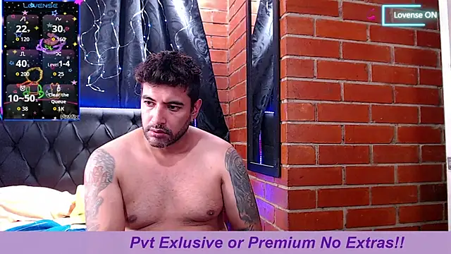Snapshot of natha_n_andy_anki chatting on 06-11-26, 03:43 natha n andy anki online show from 06-11-26, 03:43