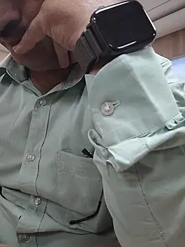 samee00721 online show from 04-10-26, 09:14