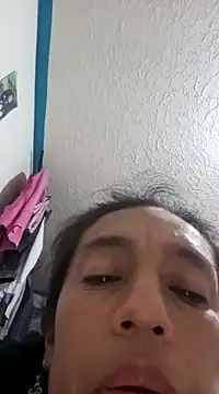 yaz guzman online show from 12-19-24, 04:56