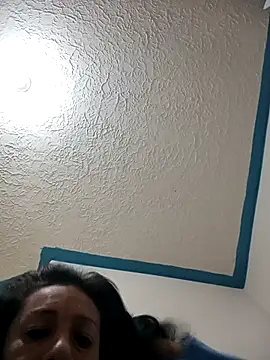 yaz guzman online show from 02-13-25, 12:32