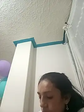 yaz guzman online show from 02-26-25, 03:42