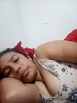 yaz guzman online show from 10-11-25, 05:50