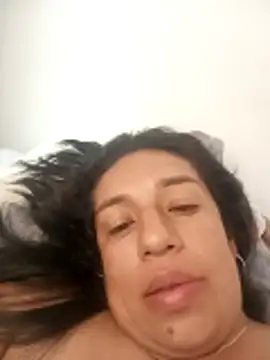 yaz guzman online show from 05-03-26, 08:26
