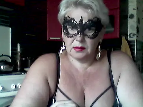 Snapshot of Lisa_Suzie chatting on 06-26-26, 08:52 Lisa Suzie online show from 06-26-26, 08:52