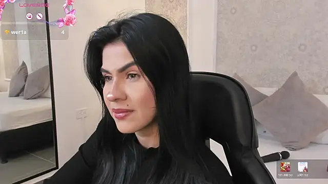 stephanya  online show from 05-19-26, 07:31