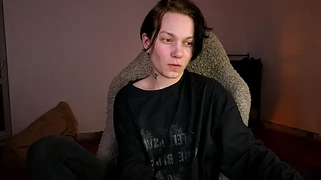 esajukyy online show from 05-22-26, 06:13