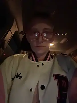 Stonermama666420 online show from 02-01-26, 08:13