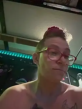 Stonermama666420 online show from 03-04-26, 05:02