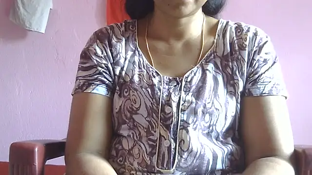 Snapshot of Suhana-sapna chatting on 03-28-26, 04:01 Suhana-sapna online show from 03-28-26, 04:01