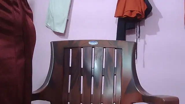 Snapshot of Suhana-sapna chatting on 04-01-26, 01:52 Suhana-sapna online show from 04-01-26, 01:52