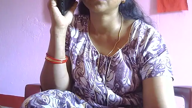 Snapshot of Suhana-sapna chatting on 04-04-26, 05:16 Suhana-sapna online show from 04-04-26, 05:16