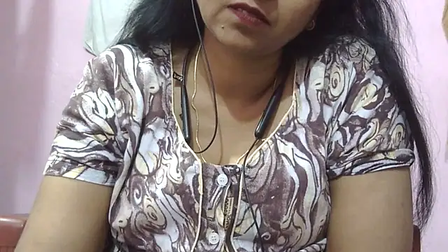 Snapshot of Suhana-sapna chatting on 04-04-26, 05:21 Suhana-sapna online show from 04-04-26, 05:21