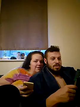 Snapshot of TwoDirtyFlames chatting on 01-15-25, 08:20 TwoDirtyFlames online show from 01-15-25, 08:20