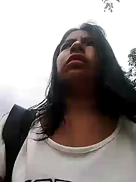 Danna-linyi online show from 02-02-25, 02:13