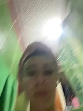 Snapshot of Zoee_t chatting on 01-27-25, 01:05 Zoee t online show from 01-27-25, 01:05