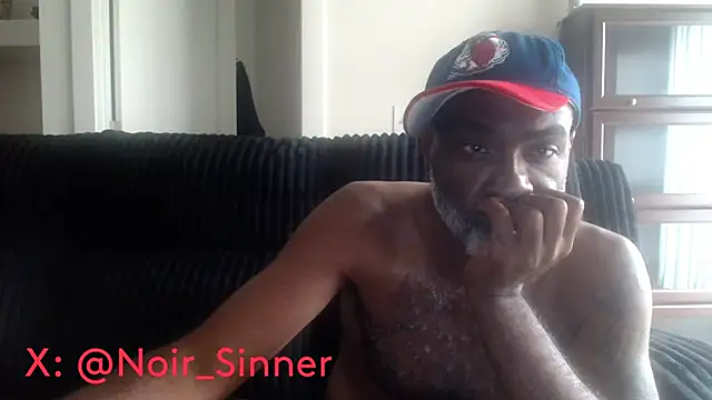 Snapshot of sinnernoir chatting on 06-23-26, 07:12 sinnernoir online show from 06-23-26, 07:12