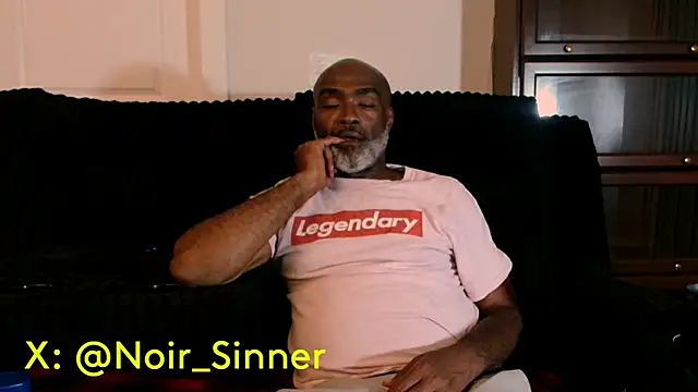 Snapshot of sinnernoir chatting on 07-16-26, 06:08 sinnernoir online show from 07-16-26, 06:08