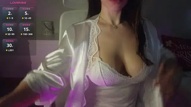 Snapshot of Lacey_Blaire chatting on 12-13-24, 12:17 Lacey Blaire online show from 12-13-24, 12:17