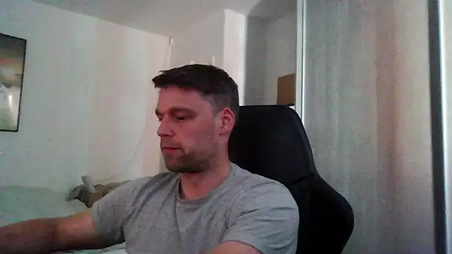 Snapshot of The_big_viking_ chatting on 06-21-26, 12:30 The big viking online show from 06-21-26, 12:30