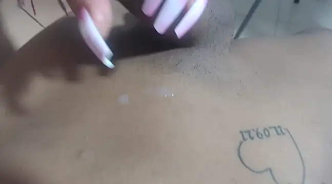 Snapshot of PartySexting chatting on 01-02-25, 11:41 PartySexting online show from 01-02-25, 11:41