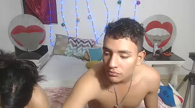 Snapshot of PartySexting chatting on 01-18-25, 08:52 PartySexting online show from 01-18-25, 08:52