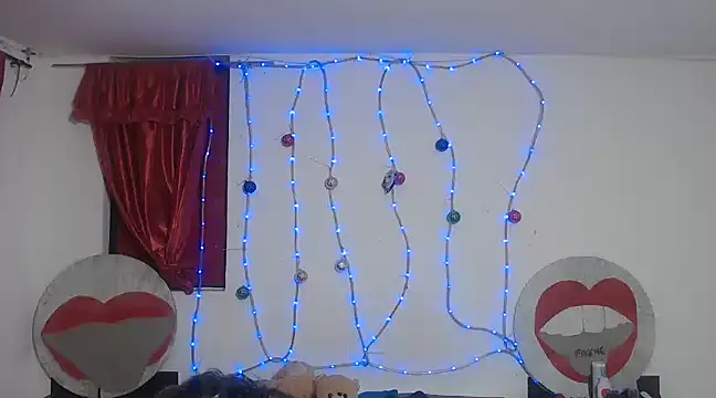 Snapshot of PartySexting chatting on 01-26-25, 08:14 PartySexting online show from 01-26-25, 08:14