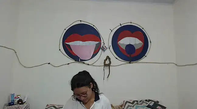 Snapshot of PartySexting chatting on 02-12-25, 08:27 PartySexting online show from 02-12-25, 08:27