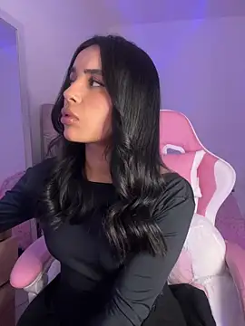 Emily-14 online show from 03-19-26, 05:55