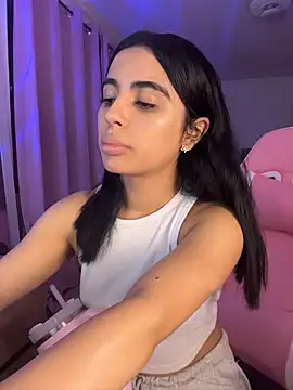 Emily-14 online show from 06-11-26, 10:19