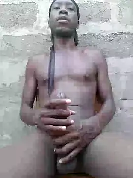 Snapshot of GOLDEN_HQUR chatting on 01-14-25, 12:45 GOLDEN HQUR online show from 01-14-25, 12:45