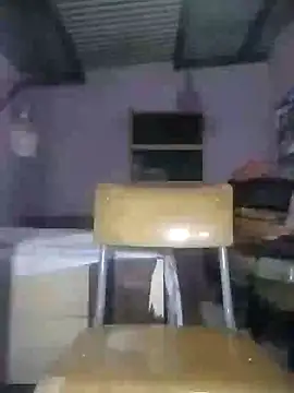 Snapshot of GOLDEN_HQUR chatting on 01-17-25, 09:28 GOLDEN HQUR online show from 01-17-25, 09:28