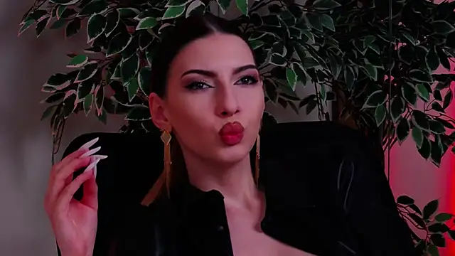 SkylerSpark online show from 01-18-26, 10:24