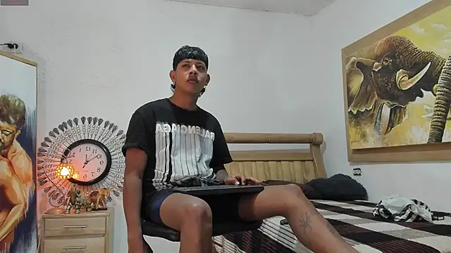 mr stiven  online show from 05-26-26, 03:35