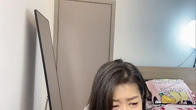 Snapshot of Bella-LL chatting on 03-02-25, 07:23 Bella-LL online show from 03-02-25, 07:23