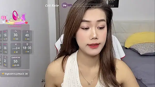 Snapshot of Bella-LL chatting on 01-13-26, 04:12 Bella-LL online show from 01-13-26, 04:12