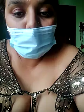 Snapshot of Oeshi chatting on 03-23-26, 11:03 Oeshi online show from 03-23-26, 11:03