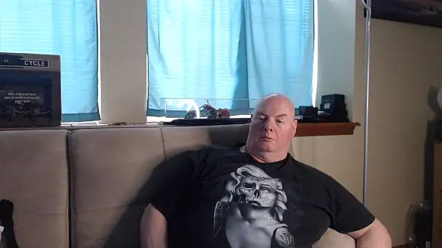 harley99574 online show from 02-06-26, 07:39