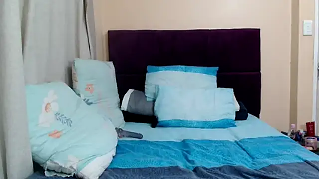 Bbw255 online show from 05-19-26, 08:09