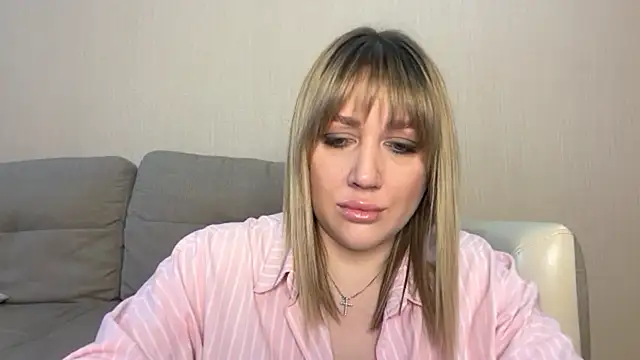 VickyLove047 online show from 04-11-26, 06:51