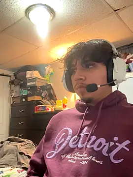 Snapshot of meximaloo1 chatting on 10-23-25, 04:56 meximaloo1 online show from 10-23-25, 04:56