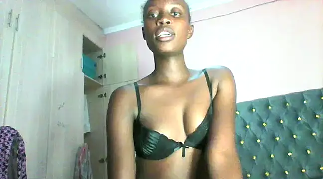 Snapshot of wyzzerslim chatting on 12-18-24, 03:22 wyzzerslim online show from 12-18-24, 03:22