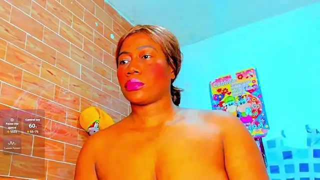 Snapshot of yonsol_abril chatting on 02-01-26, 06:39 yonsol abril online show from 02-01-26, 06:39