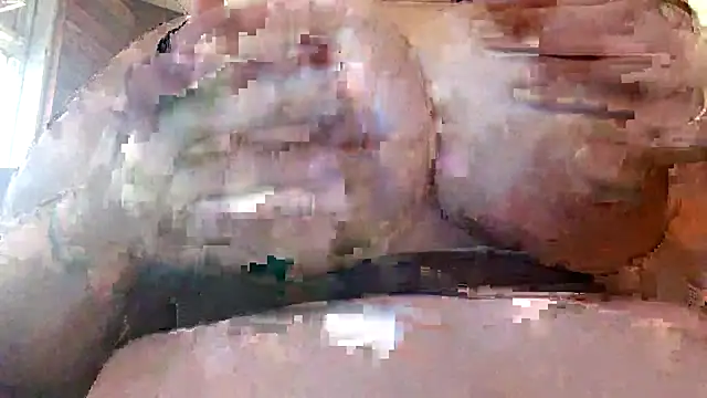 chrissybear84 online show from 06-19-26, 06:12
