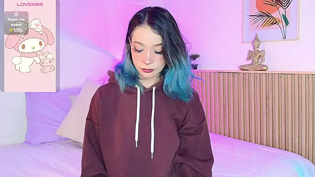 Snapshot of EmmaJhonnsson chatting on 02-22-25, 08:42 EmmaJhonnsson online show from 02-22-25, 08:42